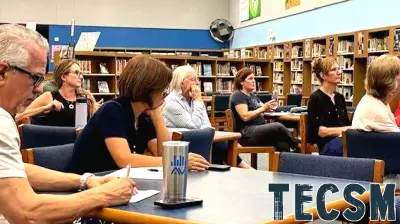 Navigating the Digital Landscape: Guiding Teens in the Online World